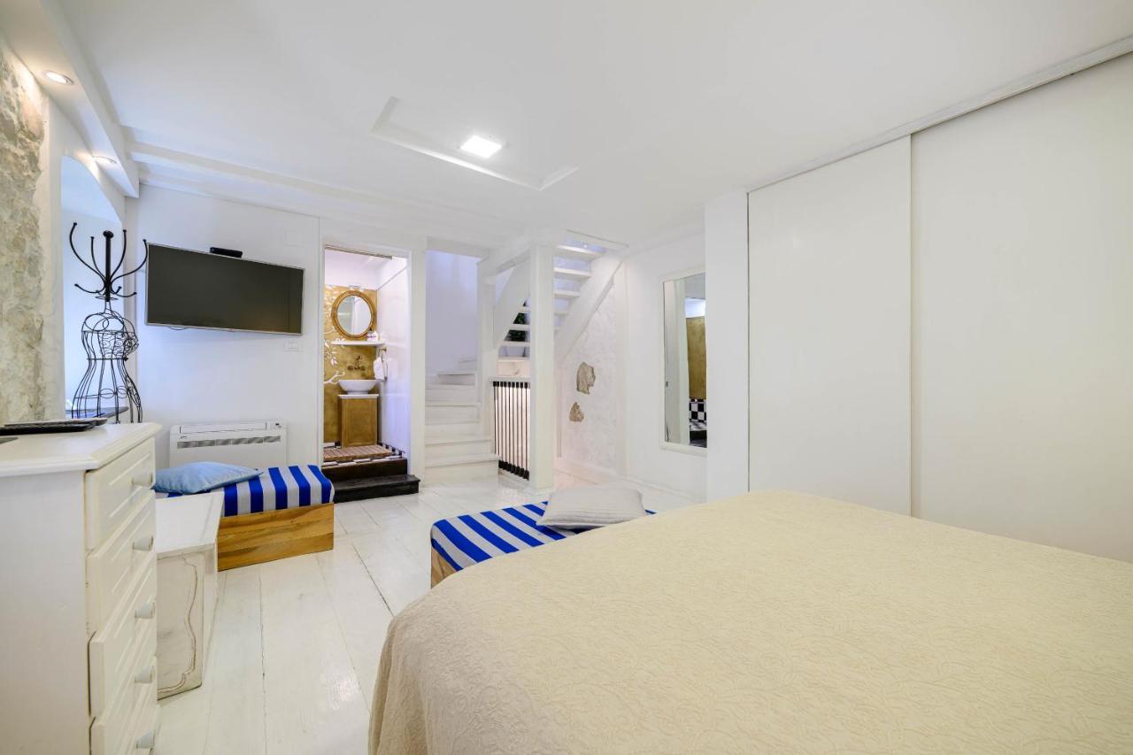 Swan Adriatic Apartment & Room Sibenik Exterior photo