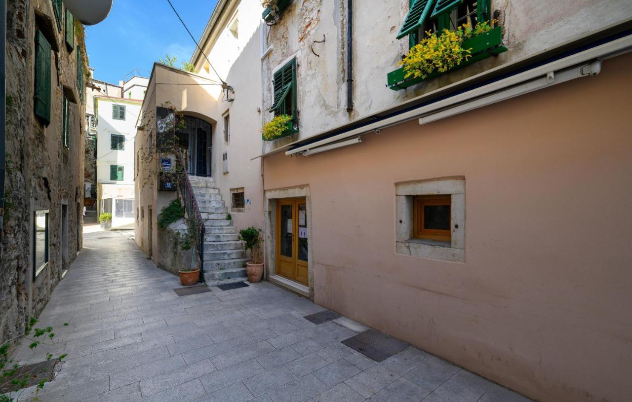 Swan Adriatic Apartment & Room Sibenik Exterior photo