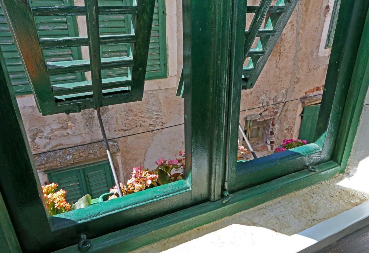 Swan Adriatic Apartment & Room Sibenik Exterior photo