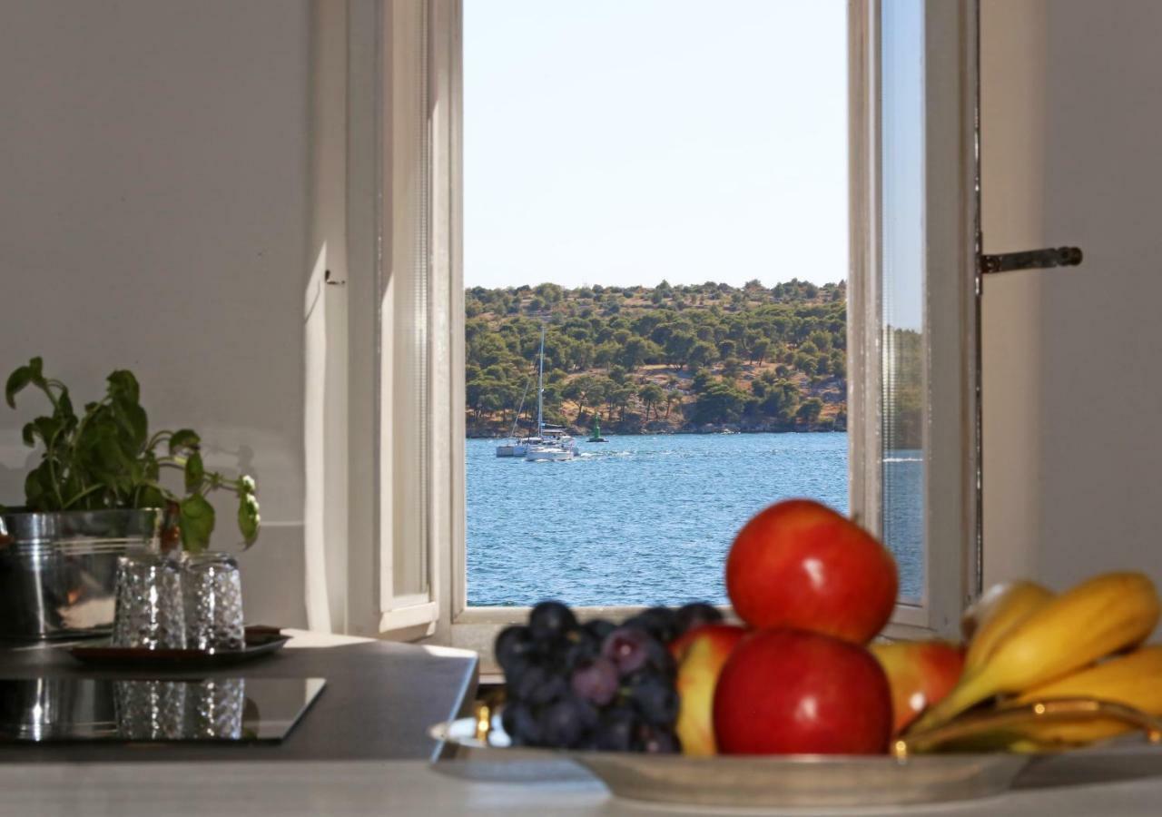 Swan Adriatic Apartment & Room Sibenik Exterior photo