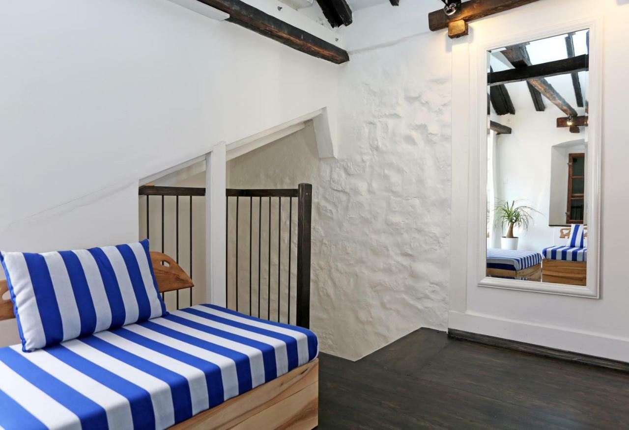 Swan Adriatic Apartment & Room Sibenik Exterior photo