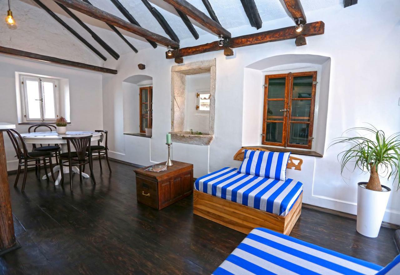 Swan Adriatic Apartment & Room Sibenik Exterior photo