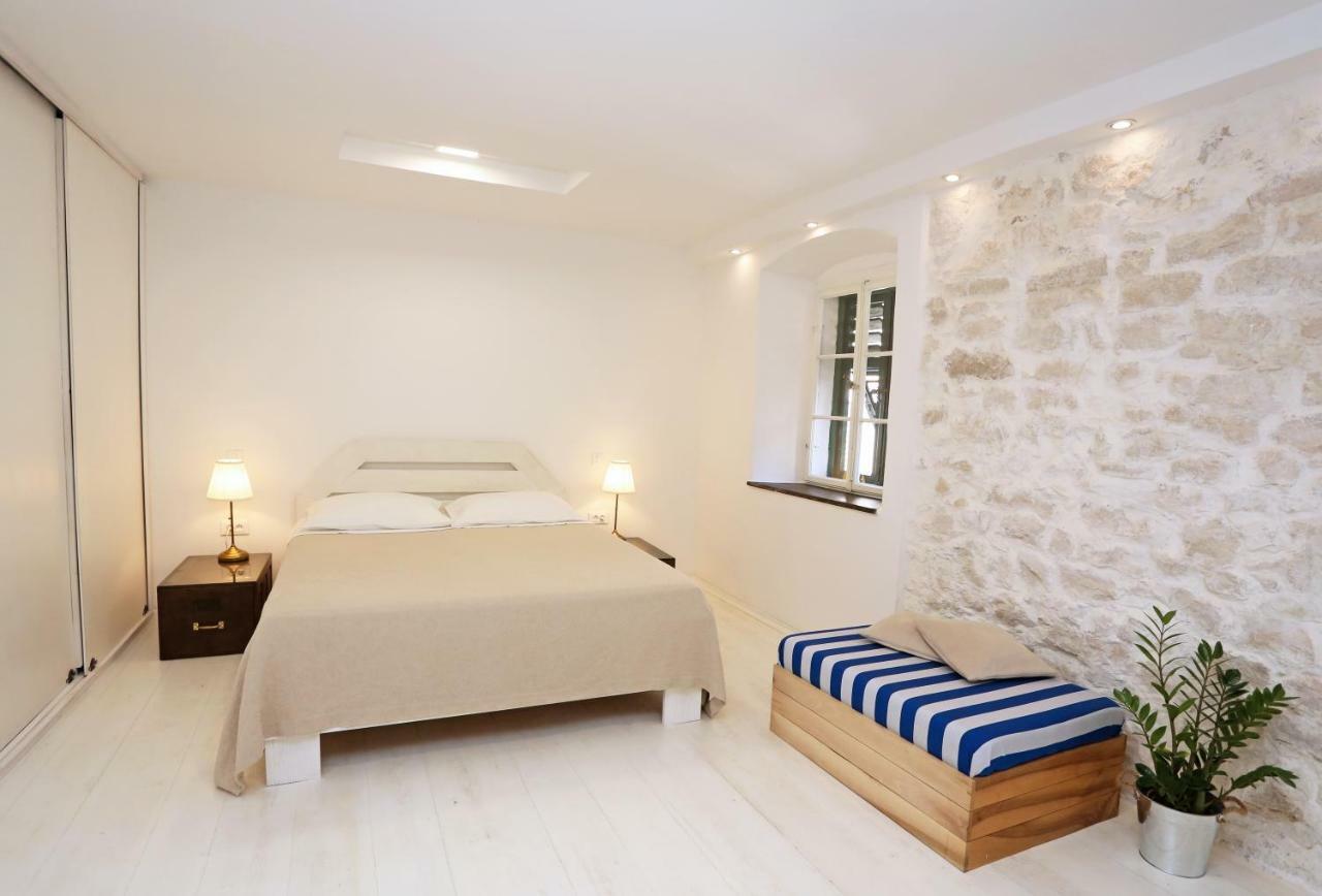 Swan Adriatic Apartment & Room Sibenik Exterior photo