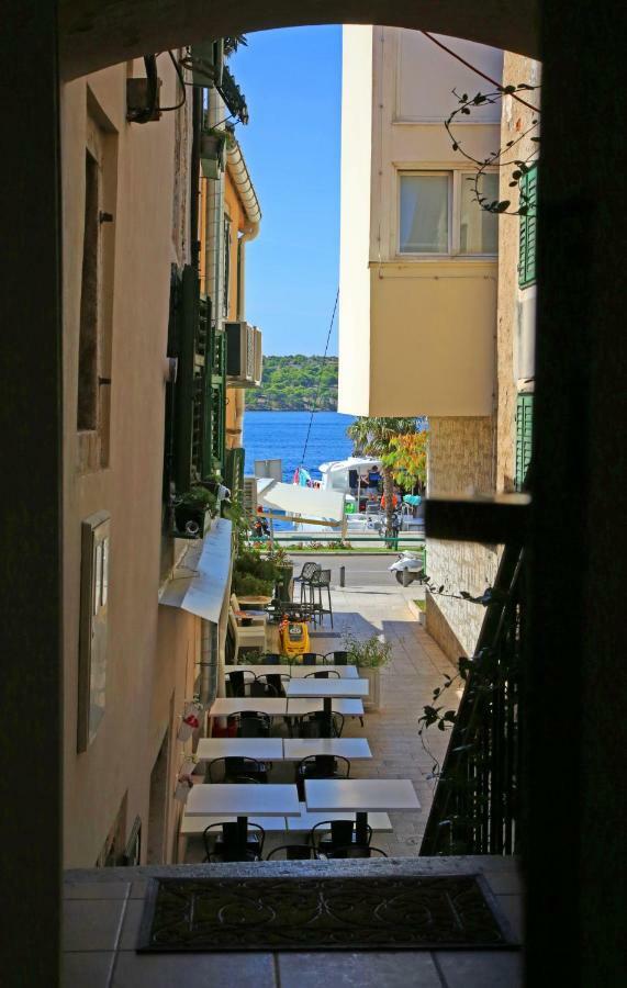 Swan Adriatic Apartment & Room Sibenik Exterior photo